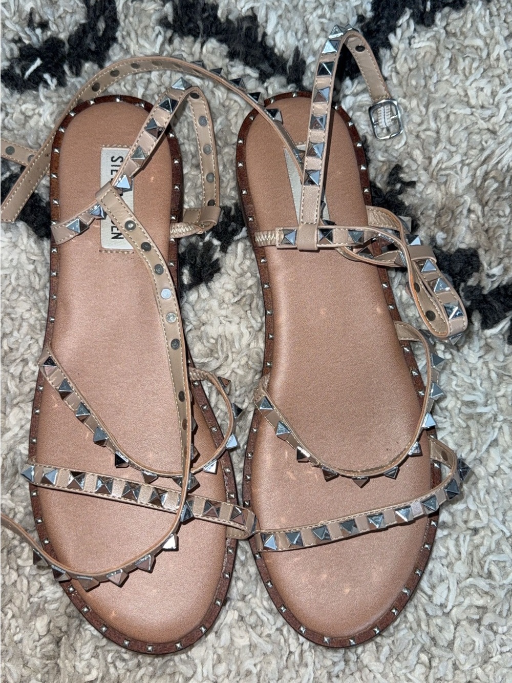 Steve Madden Nude/Tan Pyramid Stud Strappy Sandals